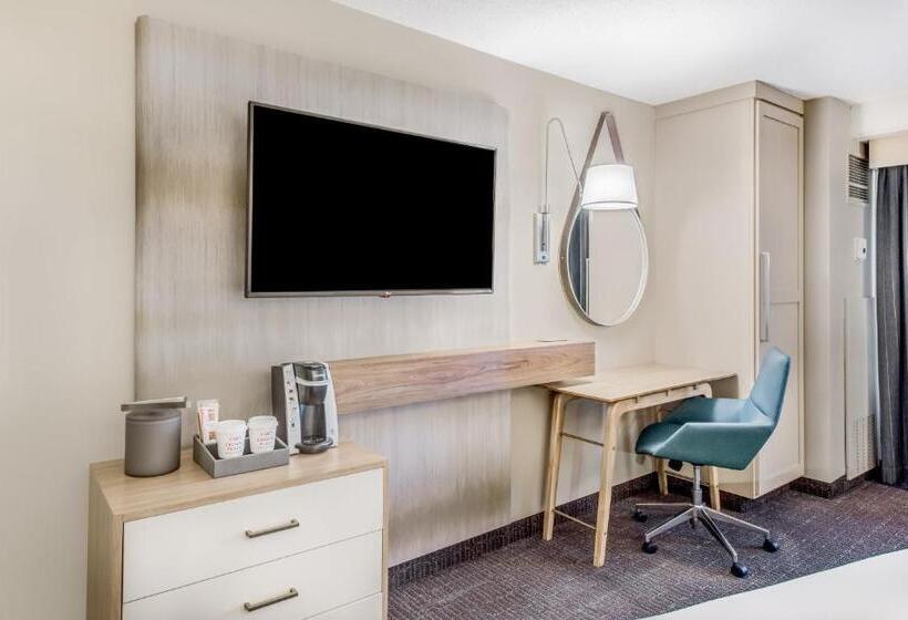Стандартный Номер Кровать Кинг, Crowne Plaza Cleveland At Playhouse Square, An Ihg
