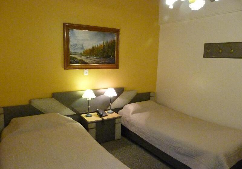 اتاق استاندارد, Nutibara