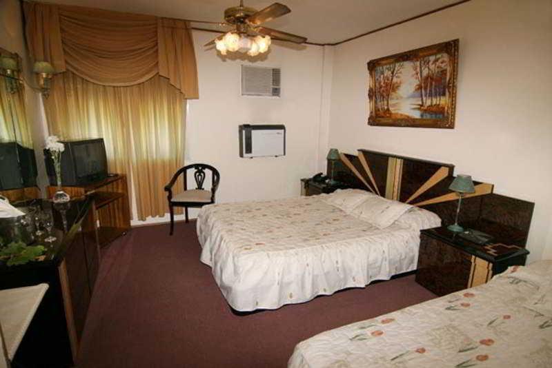 اتاق استاندارد سه نفره, Nutibara