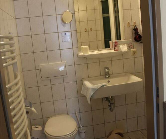 标准单人间, Gasthof Zur Guten Quelle