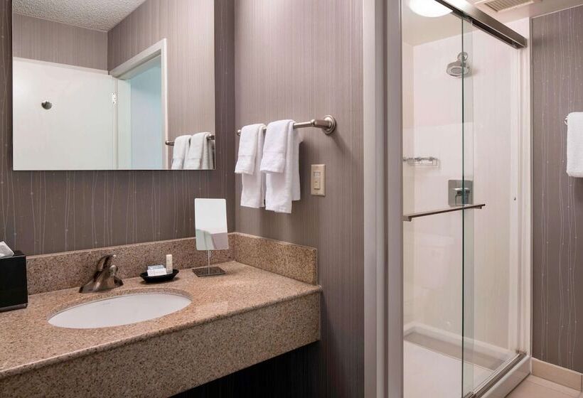 풀장 전망 스위트, Sonesta Select Los Angeles Torrance South Bay