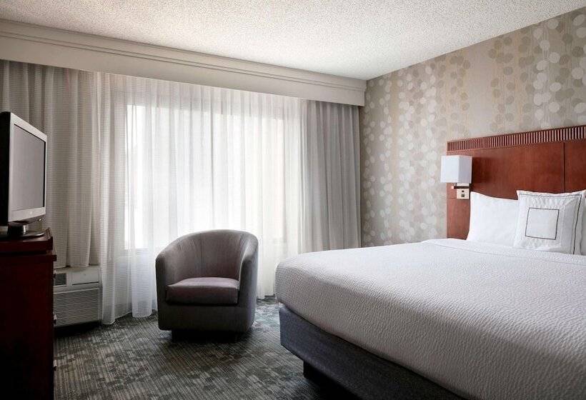 Люкс Вид на Бассейн, Sonesta Select Los Angeles Torrance South Bay
