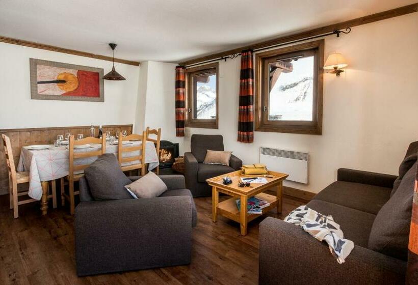 5 Bedroom Apartment, Residences Village Montana By Les Etincelles