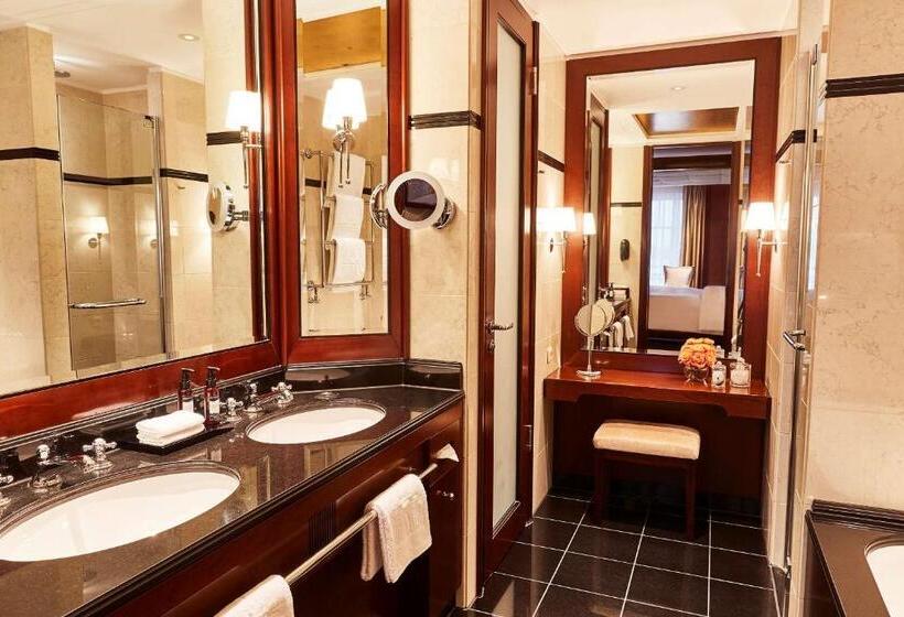 سوییت جونیور, Adlon Kempinski Berlin
