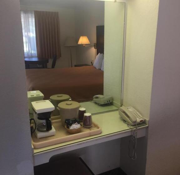 Стандартный Номер Кровать Кинг, Best Way Inn