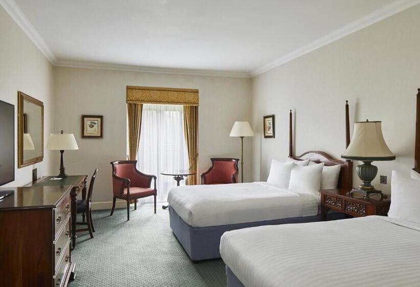 Номер Deluxe, Hanbury Manor Marriott Hotel & Country Club
