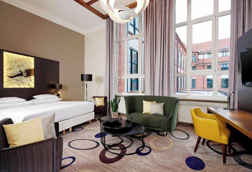 Полулюкс, Sheraton Hannover Pelikan
