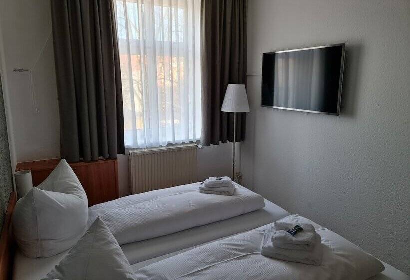 Номер Стандарт, Parkhotel Senftenberg