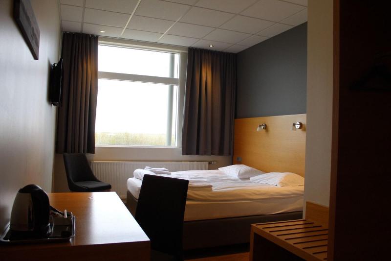 Номер Клуб, Sheraton Grand Warsaw