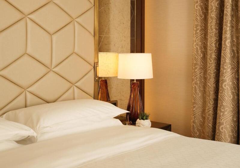 Классический Номер, Sheraton Grand Warsaw