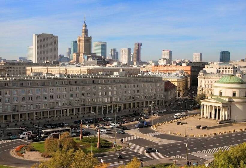 سوییت لوکس, Sheraton Grand Warsaw