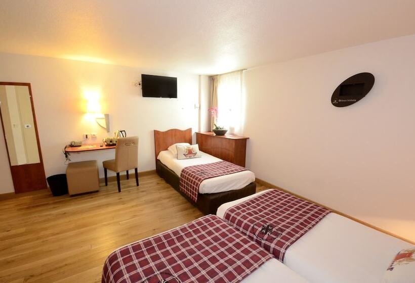 Номер Стандарт Трехместный, Greenhotels Roissy Parc Des Expositions