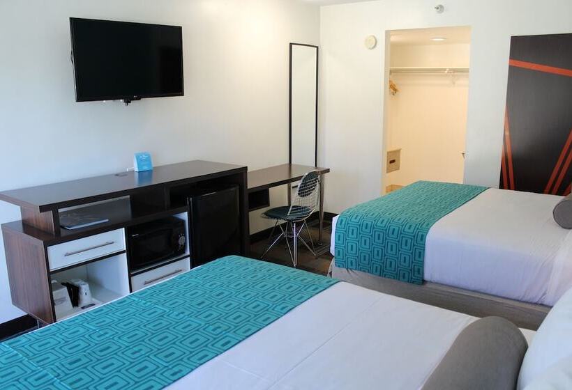 Номер Стандарт, Howard Johnson By Wyndham San Diego Hotel Circle