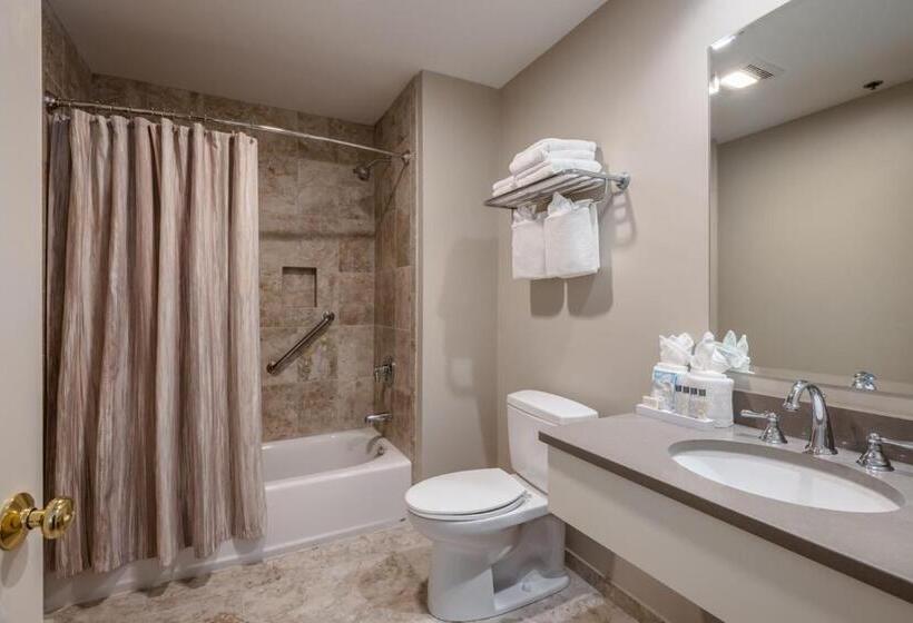 Номер Стандарт, Chatham Wayside Inn