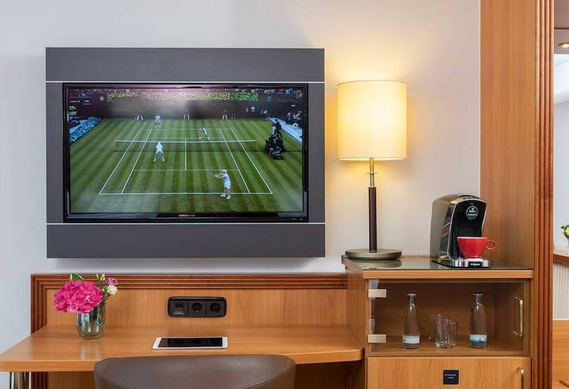 Трехместный Номер Superior, Leonardo Royal Hotel Baden  Baden