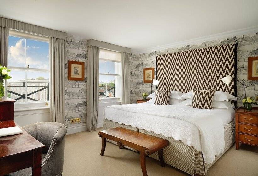 Номер Deluxe, The Pelham London   Starhotels Collezione