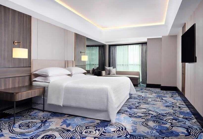 Номер Премиум, Sheraton Surabaya Hotel & Towers