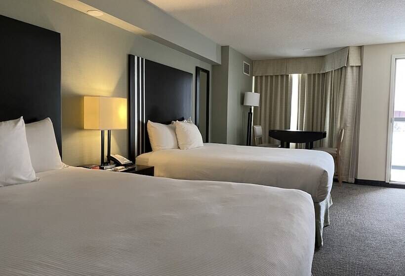 コンフォートルーム, Coast Kamloops Hotel & Conference Centre