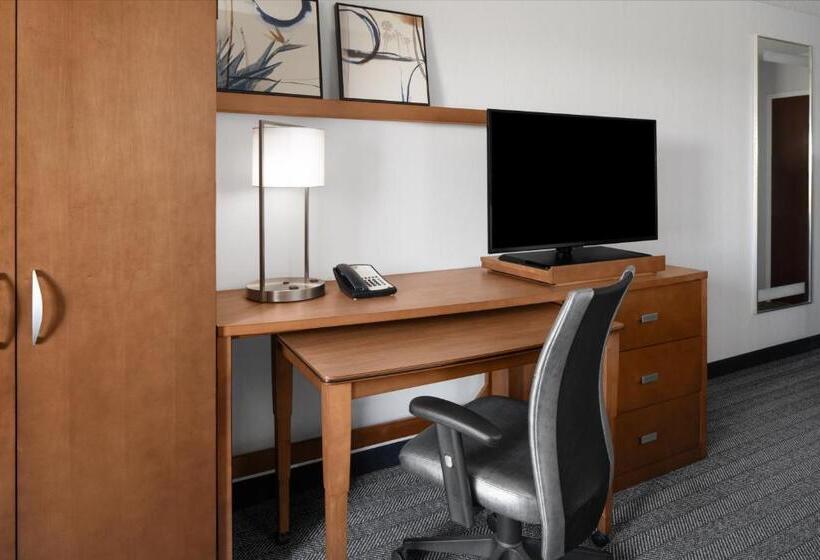 Стандартный Номер Кровать Кинг, Courtyard By Marriott Cypress Anaheim / Orange County