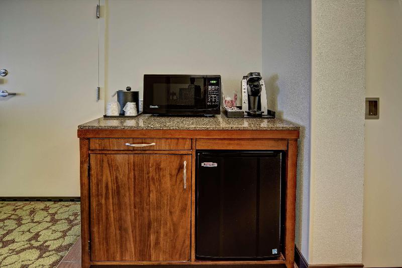 Номер Стандарт Адаптированный для Инвалидов, Days Inn By Wyndham Fremont