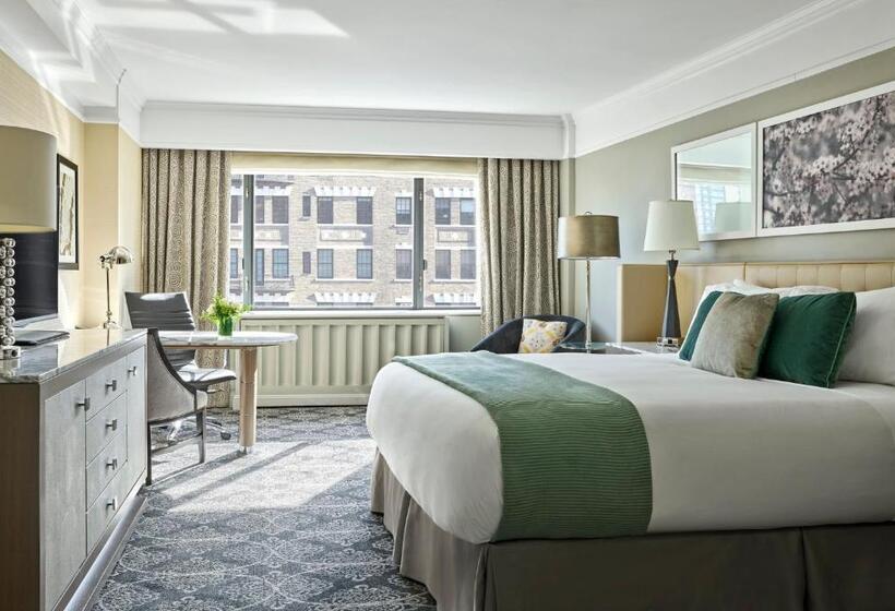 اتاق استاندارد سه نفره, Loews Regency  New York
