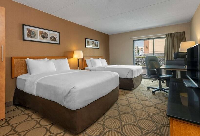 Стандартный Номер Нижний Этаж, Comfort Inn Thetford Mines