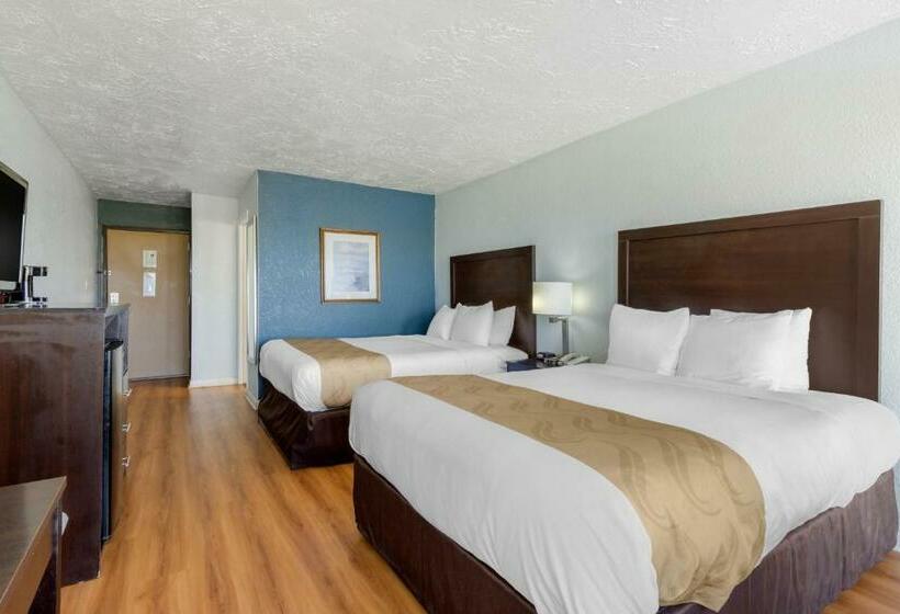 Номер Стандарт 2 Двуспальные Кровати, Quality Inn Carolina Oceanfront