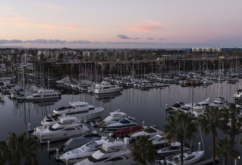 Номер Стандарт Двуспальная Кровать с Видом, The Ritzcarlton, Marina Del Rey