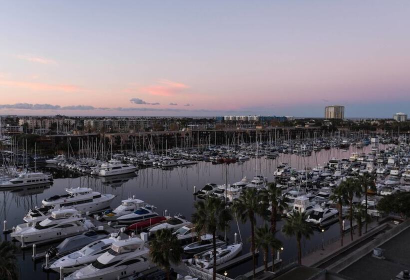 Номер Стандарт Двуспальная Кровать с Видом, The Ritzcarlton, Marina Del Rey