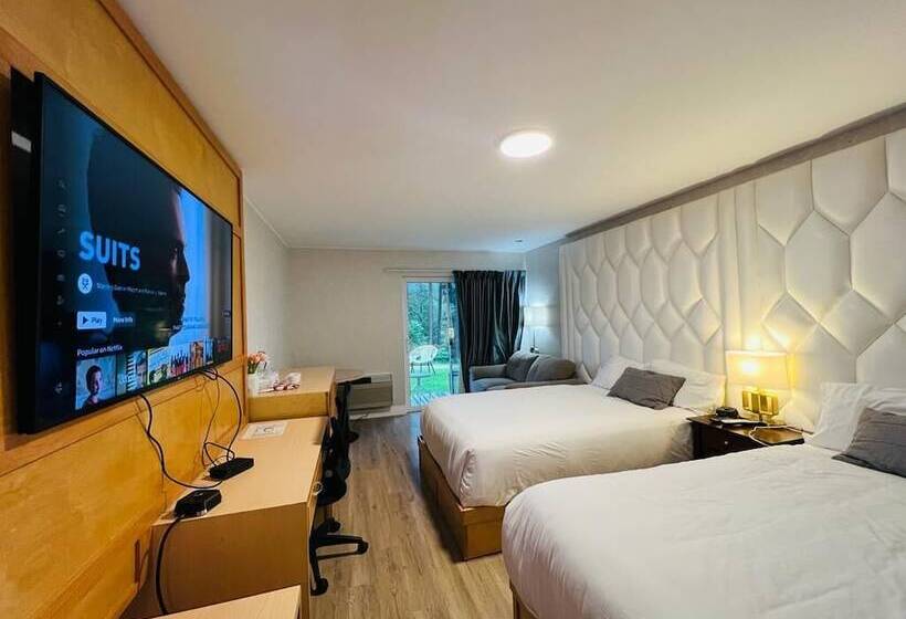デラックスルーム, Civilia Lakeside By Civilia Golf Retreat