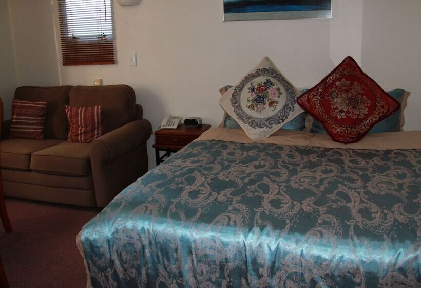 Апартаменты Премиум 1 Спальня, Asure Camelot Arms Motor Lodge