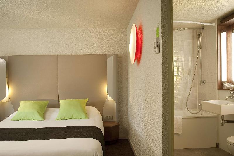 Номер Стандарт, Campanile Villennes Sur Seine   Poissy   Hôtel Rénové En 2024