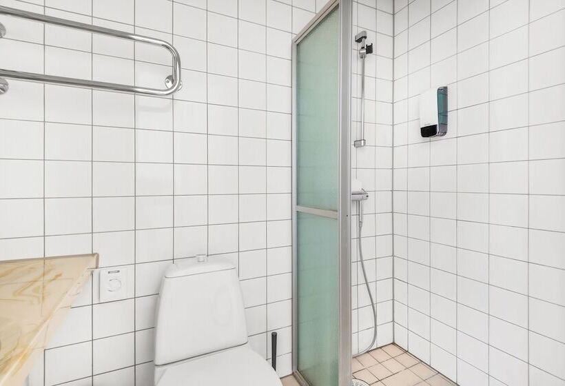 스탠다드 룸, Hiisi Hotel Lohja