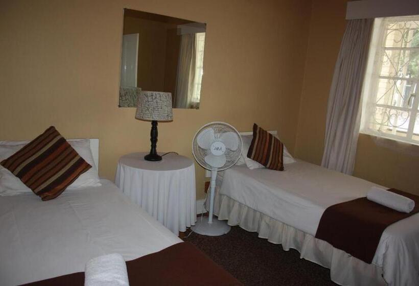 Апартаменты 1 Спальня, Karoopark Guest House