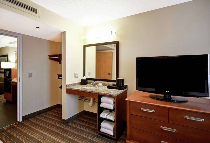 장애인을 위한 스위트, Embassy Suites Greenville Golf Resort & Conference Center