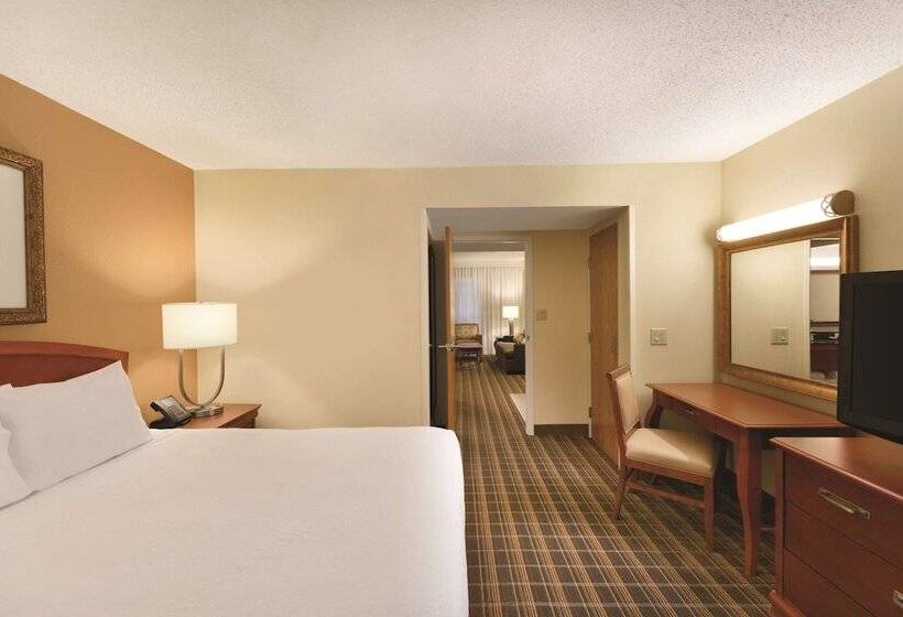 프리미엄 스위트, Embassy Suites Greenville Golf Resort & Conference Center
