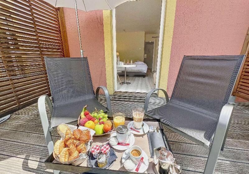 Номер Стандарт Двуспальная Кровать, Mercure Antibes Sophia Antipolis
