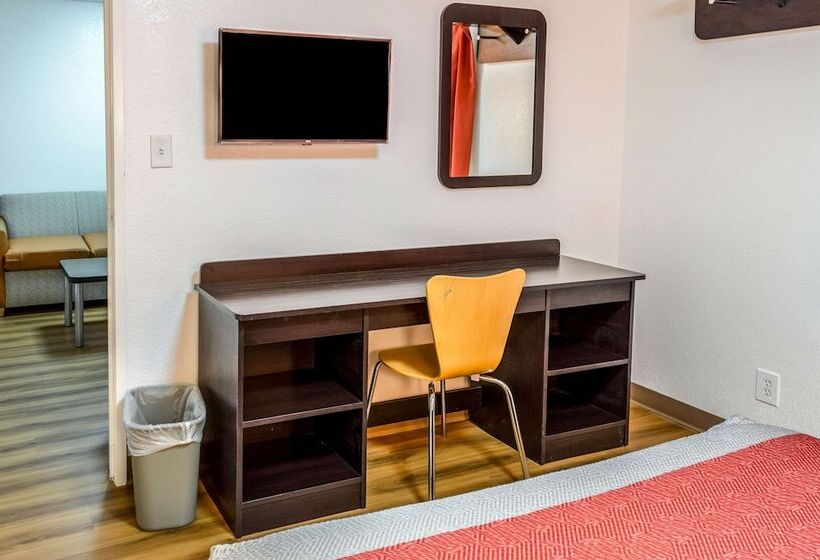 Номер Deluxe, North Charleston Lodge