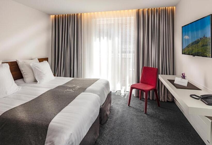 Номер Стандарт, Logis Hotel Le Parc & Spa