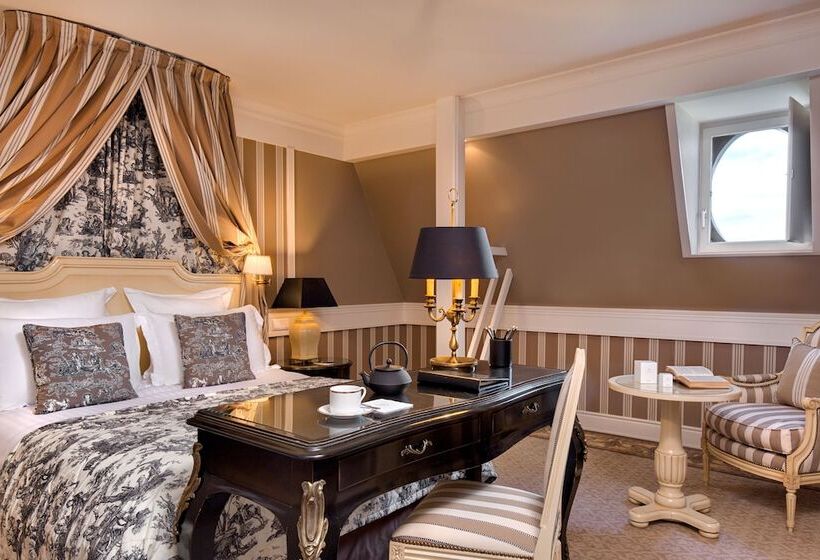 Классический Номер, Intercontinental Hotels Chantilly Chateau Mont Royal, An Ihg