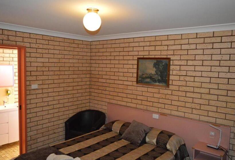 Номер Стандарт, Alamo Motor Inn