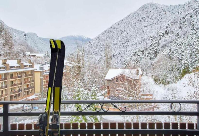 Superior Room with Terrace, NH Collection Andorra Palome