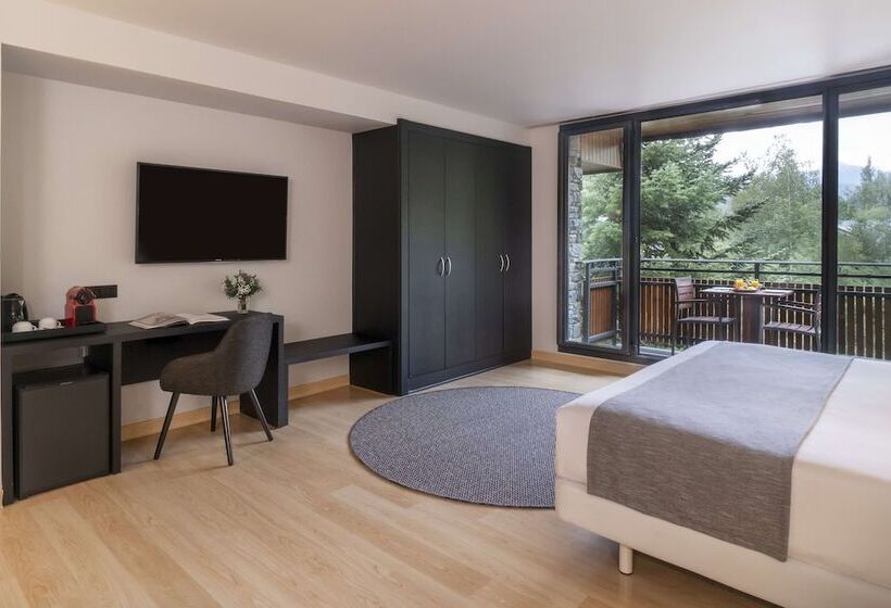 سوییت جونیور, NH Collection Andorra Palome