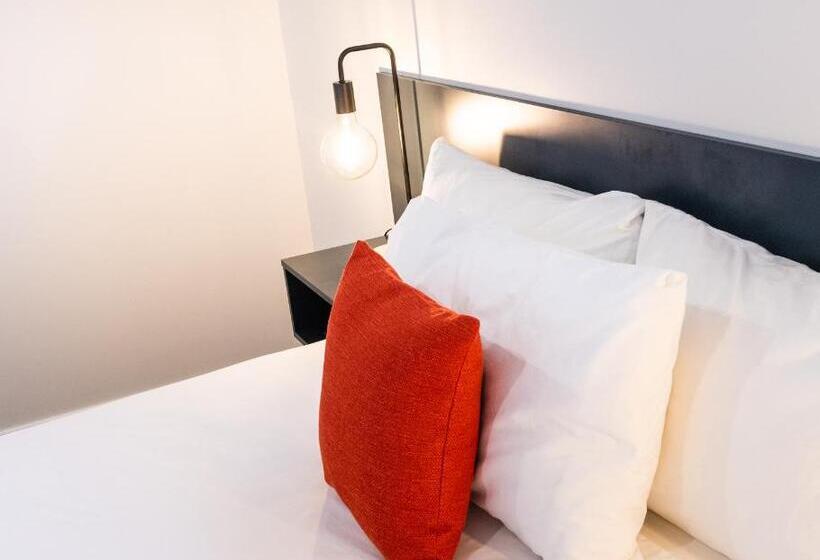 스위트 퀸침대, River Motel