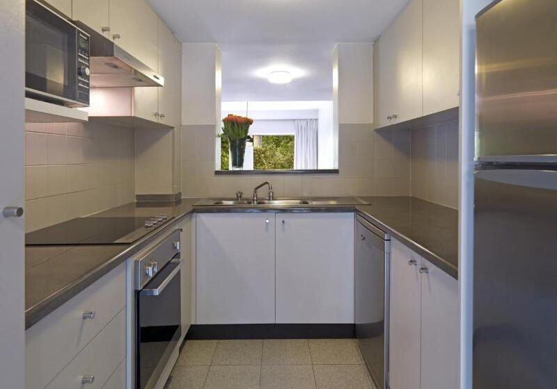 Апартаменты 2 Спальни, Medina Serviced Apartments North Ryde Sydney