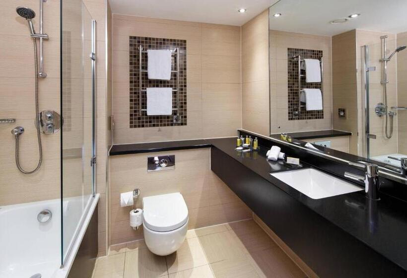 Номер Deluxe, Delta Hotels By Marriott Cheltenham Chase