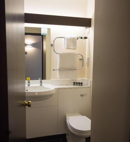 Номер Стандарт, Dragonfly Hotel Colchester