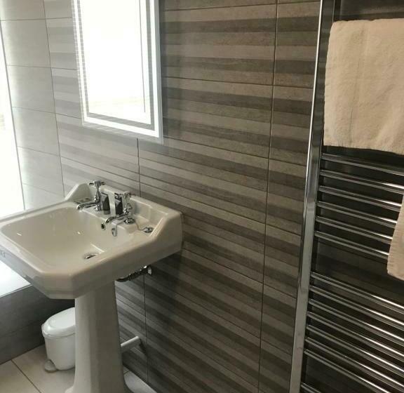 Номер Стандарт, Rooms At The Highcliffe