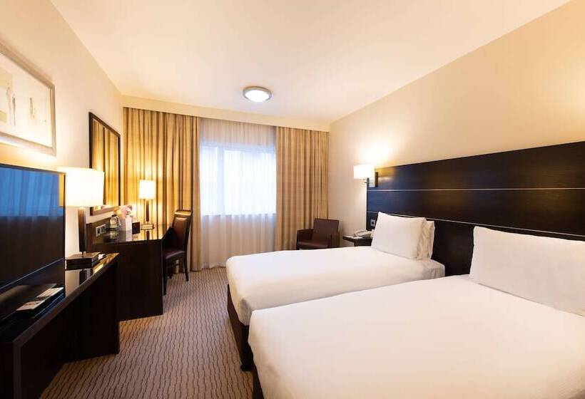 Номер Стандарт Адаптированный для Инвалидов, Doubletree By Hilton London Heathrow Airport