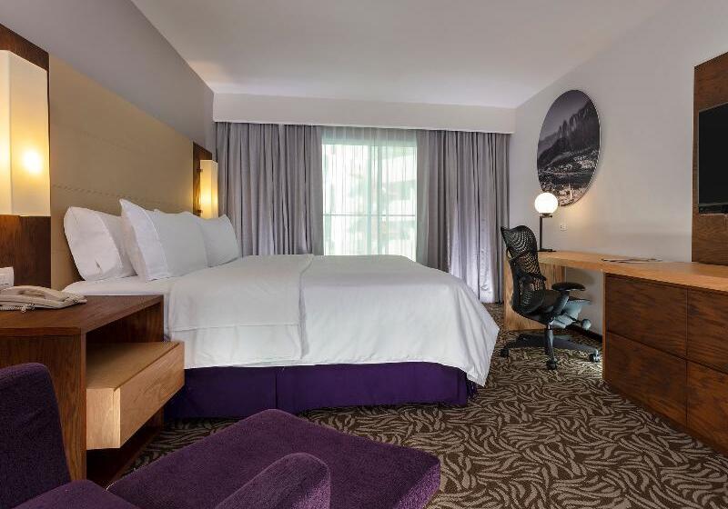 Номер Стандарт, Doubletree By Hilton London Heathrow Airport